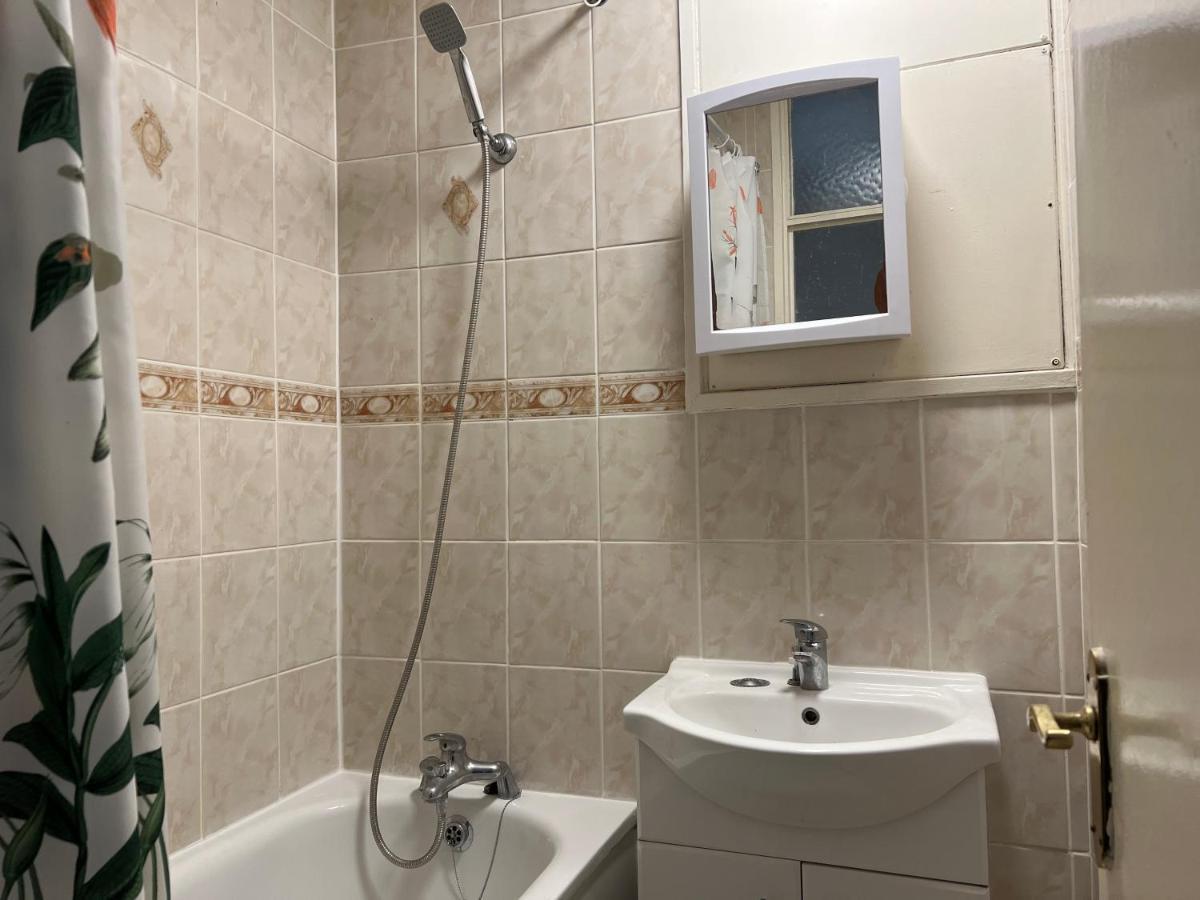 2-Bedroom Flat In Regents Park-Euston-Camden London Exterior photo